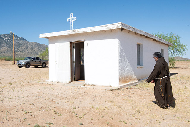 Father Ponchie Vásquez, O.F.M. arrives at St. Joseph’s Church in Pan Tak, Arizona.
