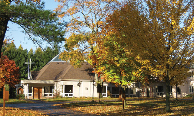 The Manresa Spiritual Renewal Centre is within easy reach of city dwellers in Toronto. 