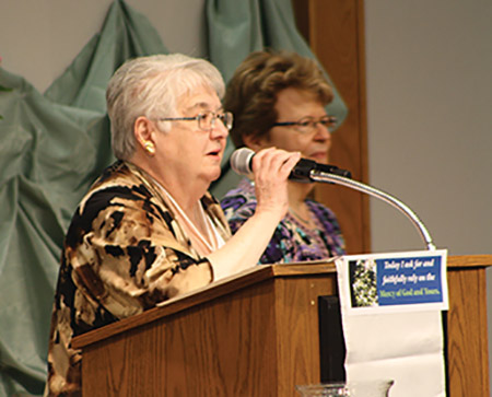 Sister Angelo Collins, O.P. addresses her congregation