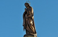 How many times has Mary appeared in history and where? image