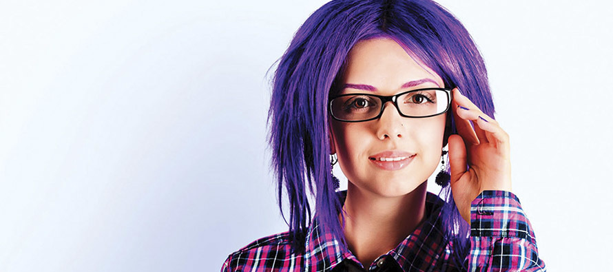 girl with purple hair and glasses